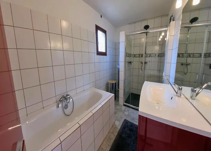 Relaxing Retreat Near Minerve *